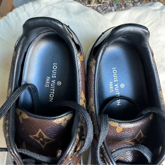 Louis Vuitton Frontrow Monogram Canvas Sneaker - Picture 7 of 9